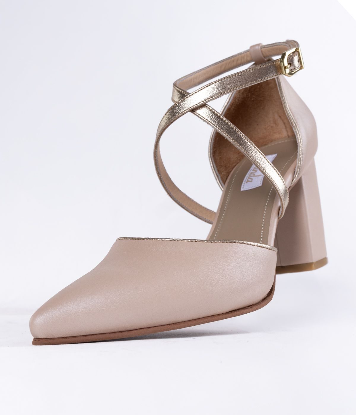 Cod 4104 Stiletto color Rosa con tiras cruzadas en tonos dorados precio 488.000_0002_Ediciones de herramienta Quitar